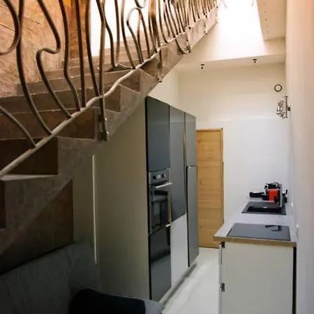 Oda ve Kahvaltı Super Loft With Terrasse In The Heart Of *