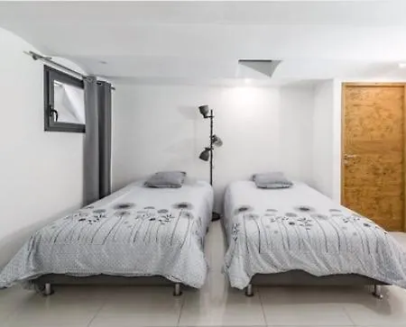 Oda ve Kahvaltı Super Loft With Terrasse In The Heart Of Nice