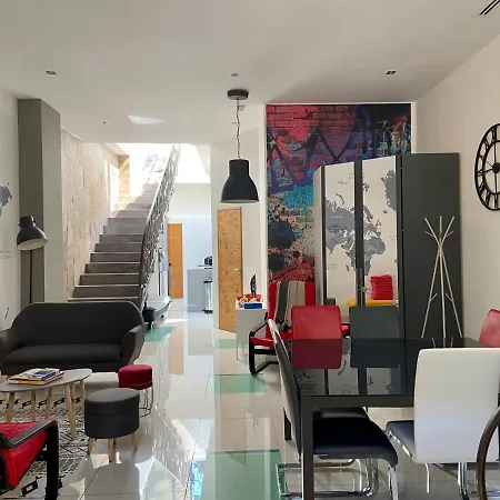 Super Loft With Terrasse In The Heart Of Oda ve Kahvaltı *