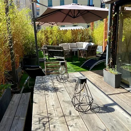Super Loft With Terrasse In The Heart Of Nice